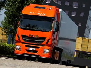 Iveco Stralis Hi-Way 500 4x2 2012 года